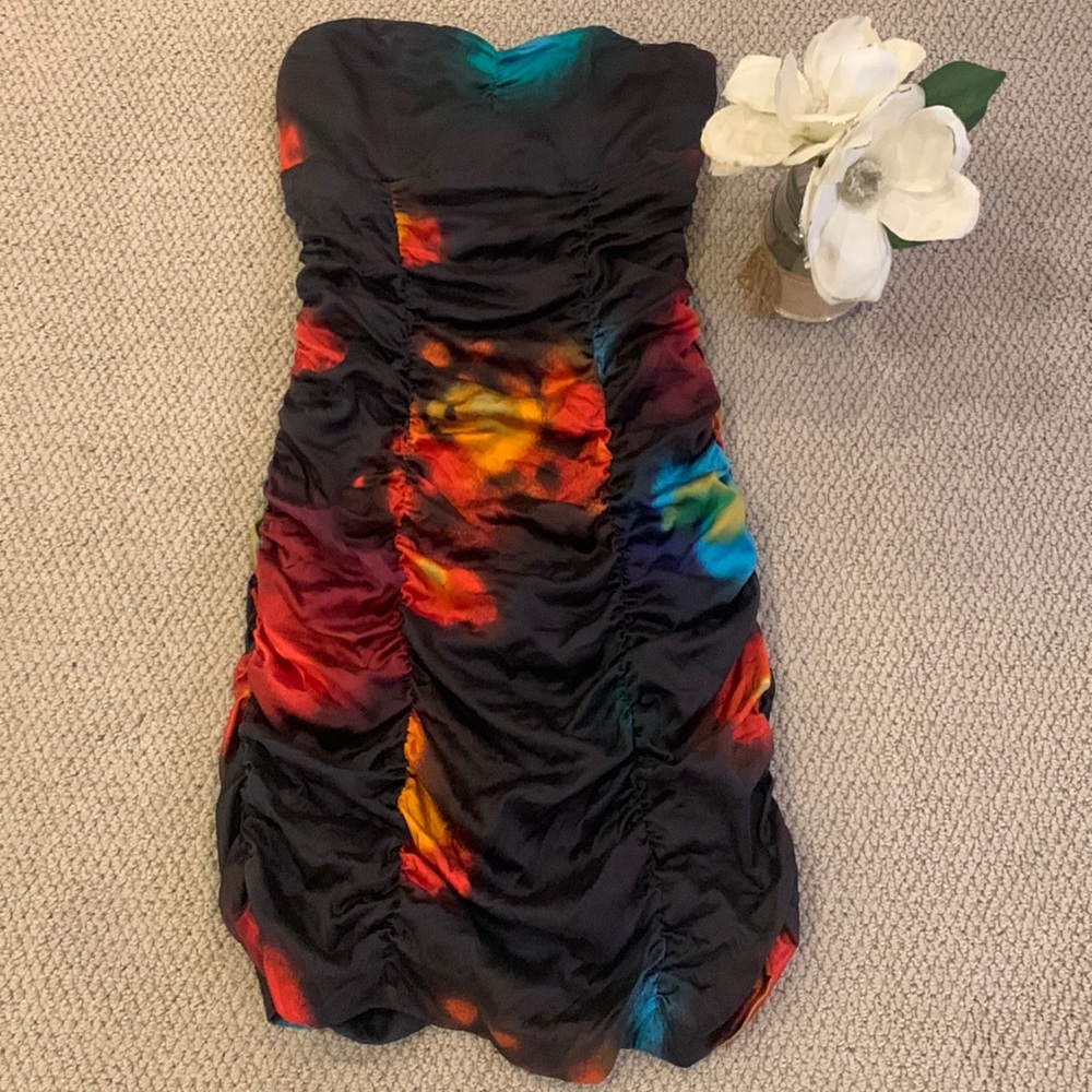 🌹VINTAGE Express • Beautiful Strapless Body Hugging Slik & Spandex Mini Dress